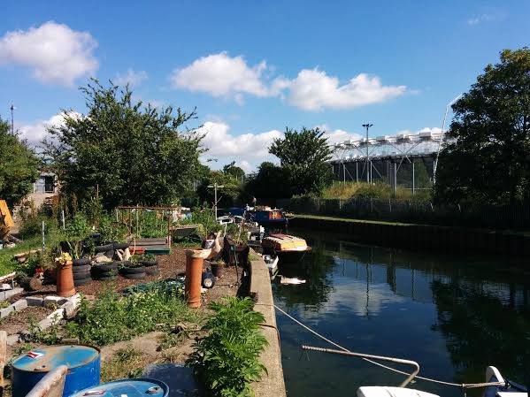 6headspermacultureriverbank